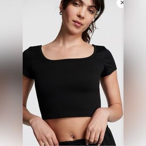 PINK SEAMLESS RIB SHORT-SLEEVE CROP TOP Size XXL